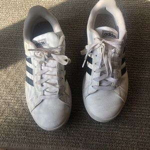 Adidas tennis shoes